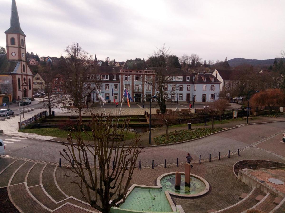 Hotel Restaurant Le Bristol Niederbronn-les-Bains Exterior foto